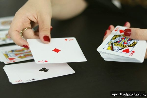 体育投注站深度拆解：牛牛游戏心理博弈全攻略——读心、控局与资金铁律